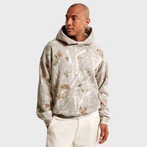 Abercrombie & Fitch Camo Hooded Sweatshirt